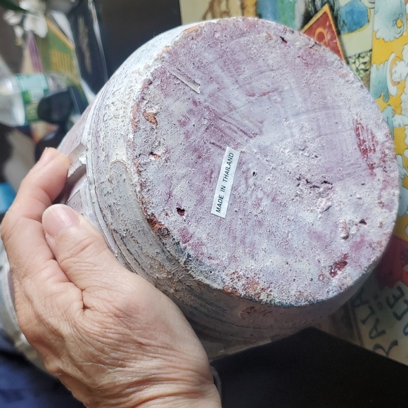 Terracota Painted Pottery Vase. - Picture 3 of 4